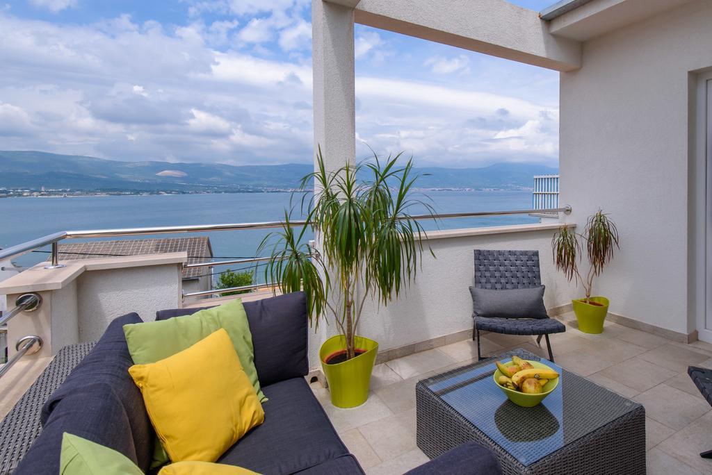 Apartments Salona Trogir Exterior foto